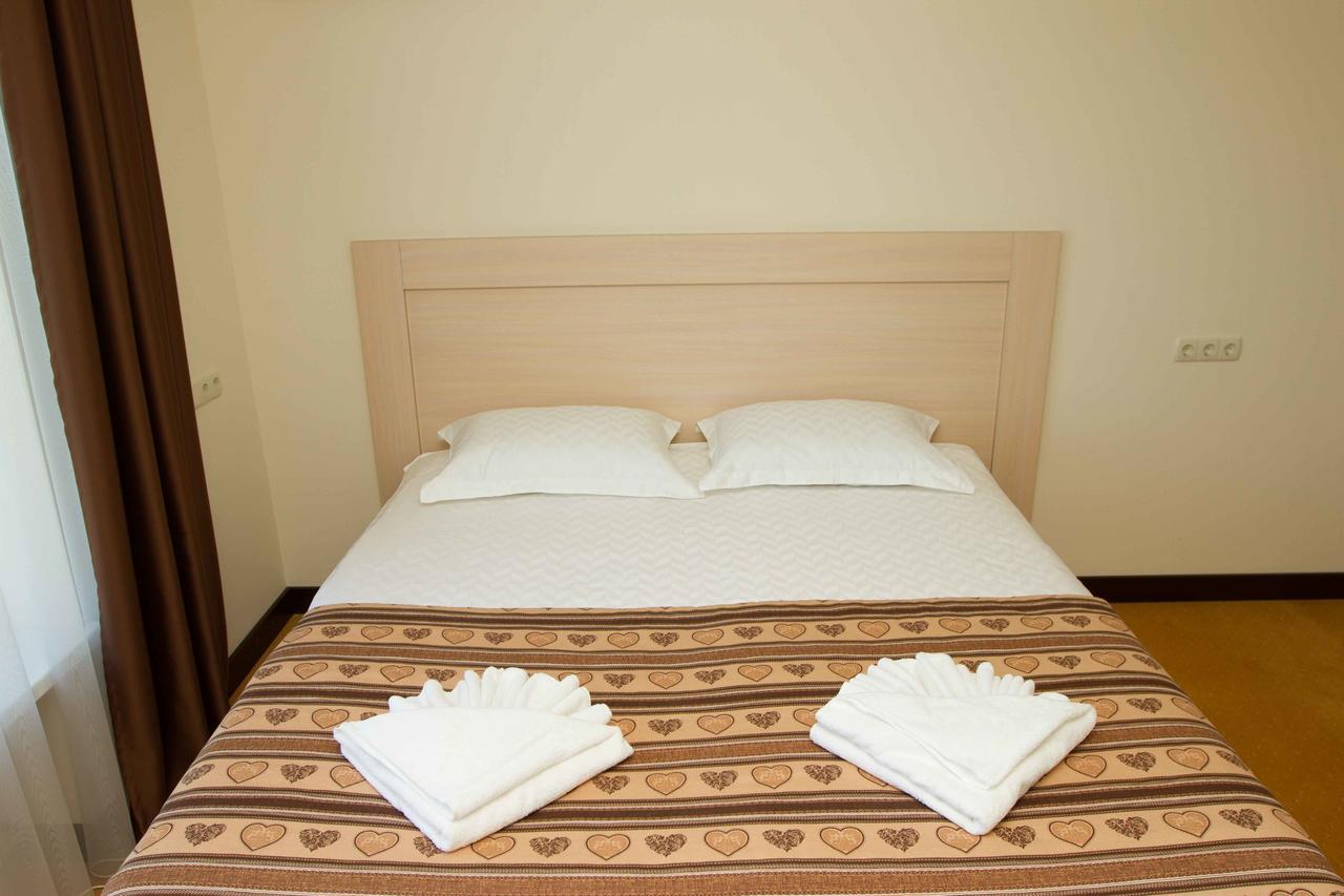 Aparthotel On Klinichna St.